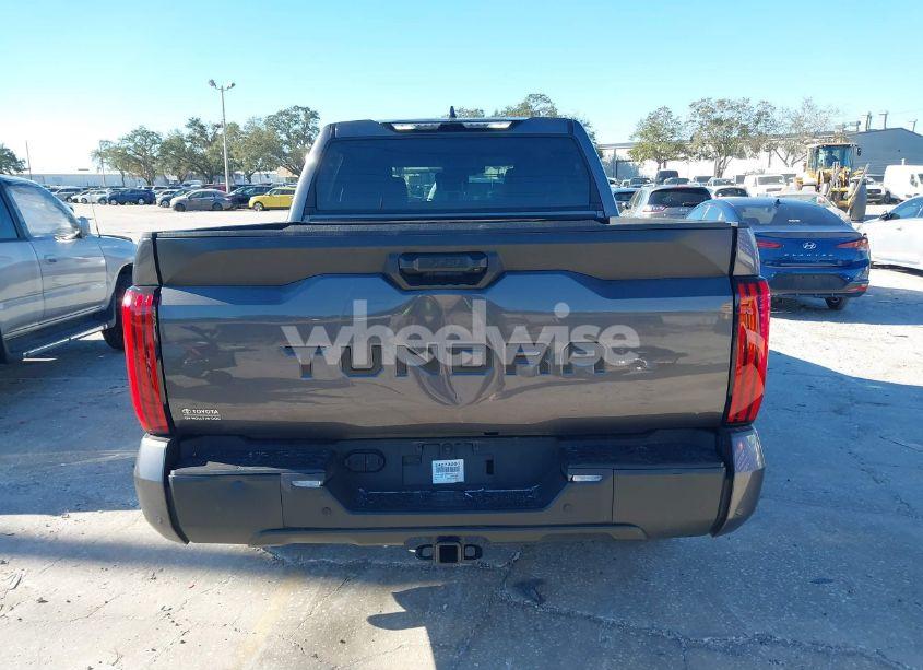 Photo 17 of 2024 Toyota Tundra SR5 (VIN 5TFLA5AB2RX032315)