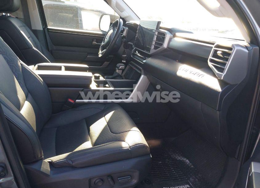 Photo 5 of 2024 Toyota Tundra SR5 (VIN 5TFLA5AB2RX032315)