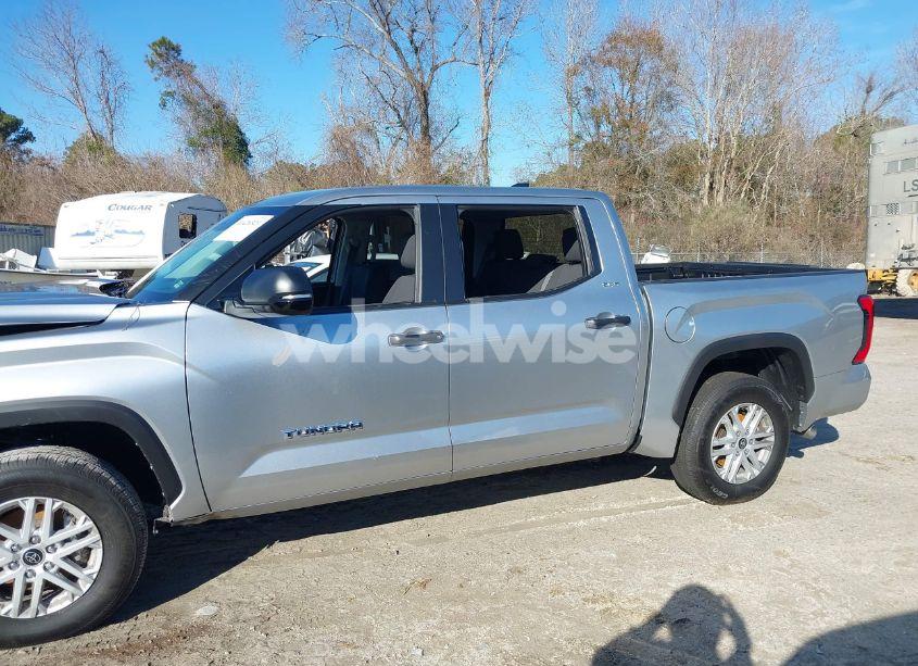 Photo 14 of 2024 Toyota Tundra SR5 (VIN 5TFLA5AB2RX038552)