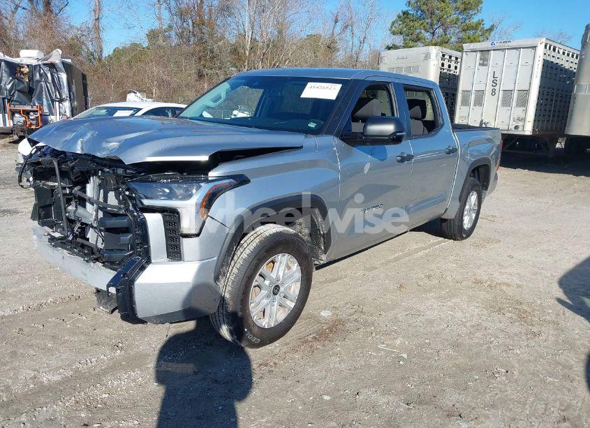 Photo 2 of 2024 Toyota Tundra SR5 (VIN 5TFLA5AB2RX038552)
