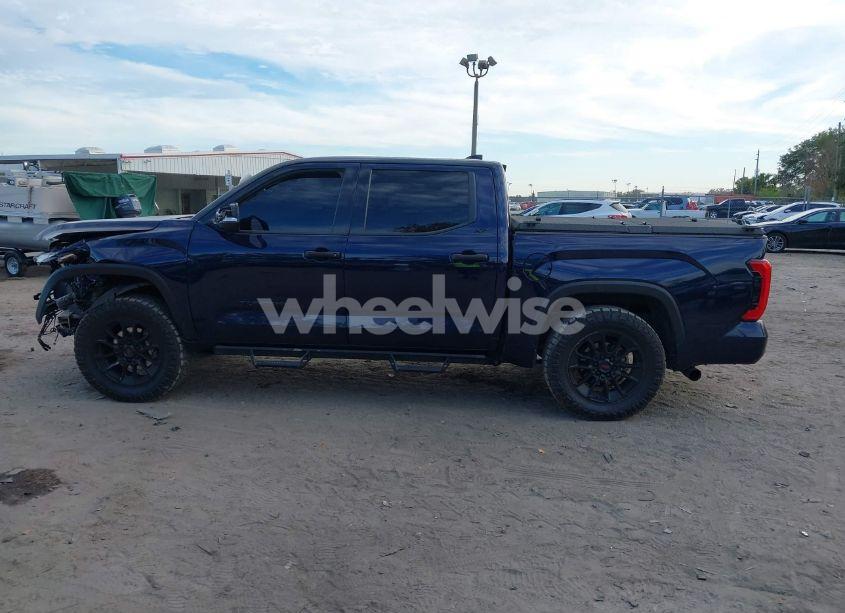Photo 14 of 2022 Toyota Tundra SR5 (VIN 5TFLA5AB3NX009183)