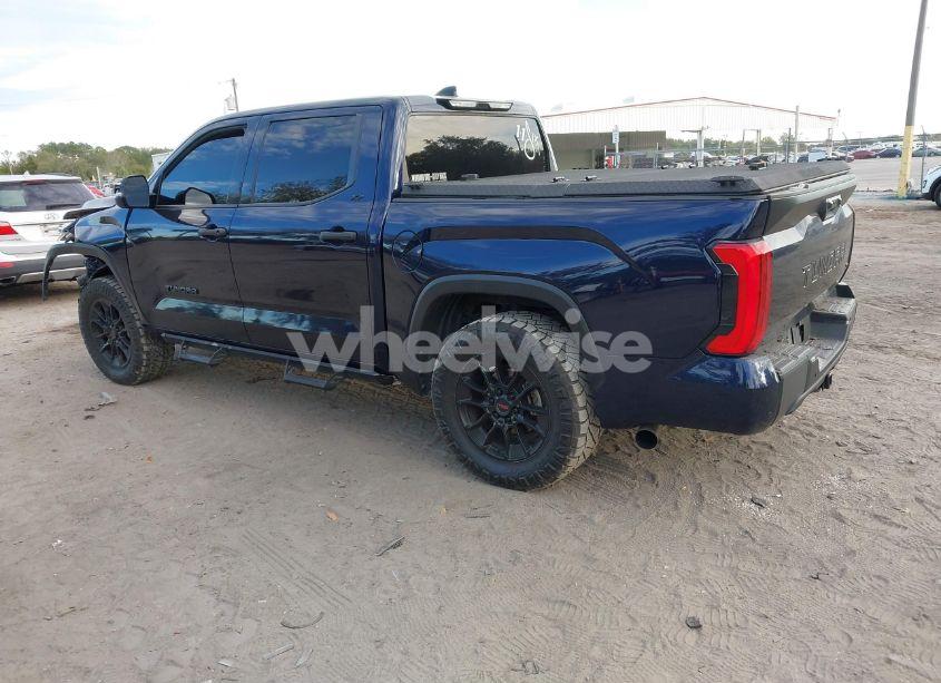 Photo 3 of 2022 Toyota Tundra SR5 (VIN 5TFLA5AB3NX009183)
