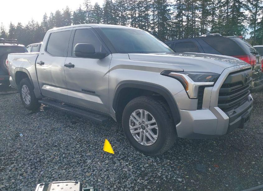 2023 Toyota Tundra SR5 (VIN 5TFLA5AB5PX026702) main photo