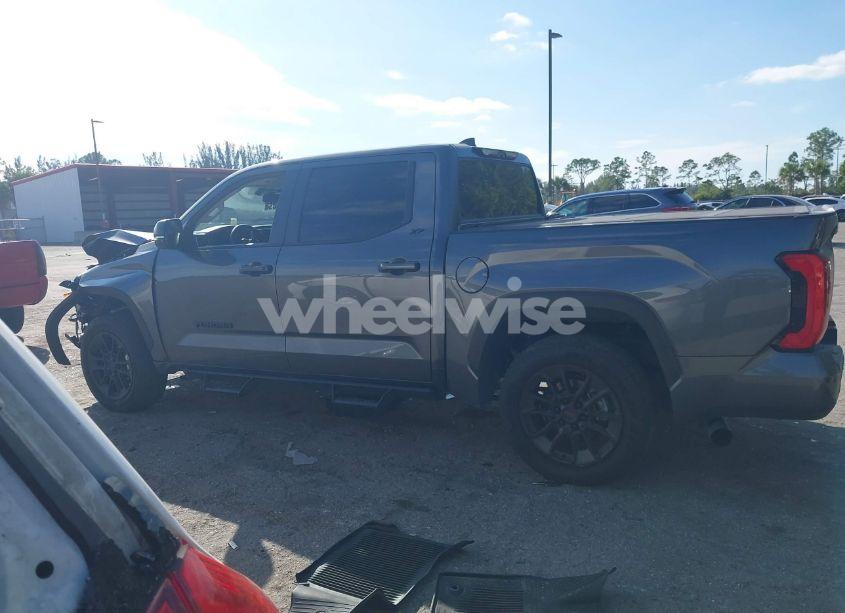 Photo 14 of 2024 Toyota Tundra SR5 (VIN 5TFLA5AB5RX034978)