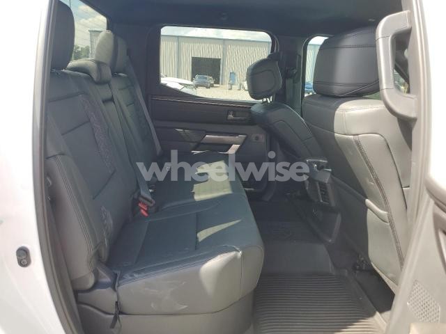 Photo 10 of 2025 TOYOTA TUNDRA CREWMAX SR (VIN 5TFLA5AB5SX045386)