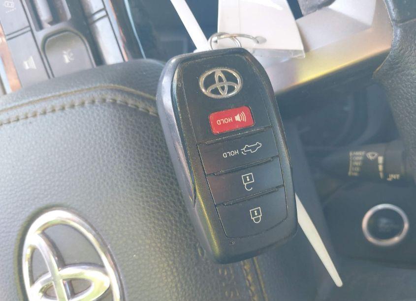 Photo 11 of 2022 Toyota Tundra SR5 (VIN 5TFLA5AB8NX015349)