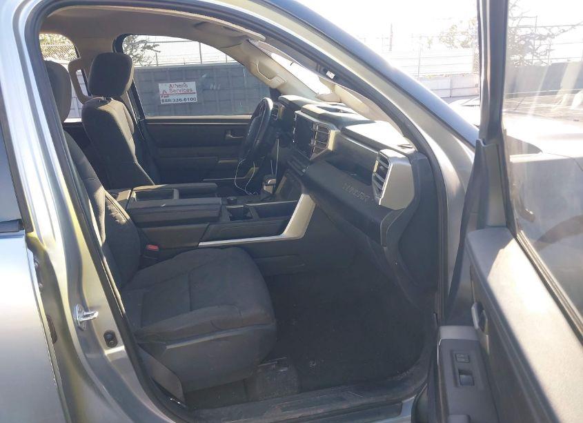 Photo 5 of 2022 Toyota Tundra SR5 (VIN 5TFLA5AB8NX015349)