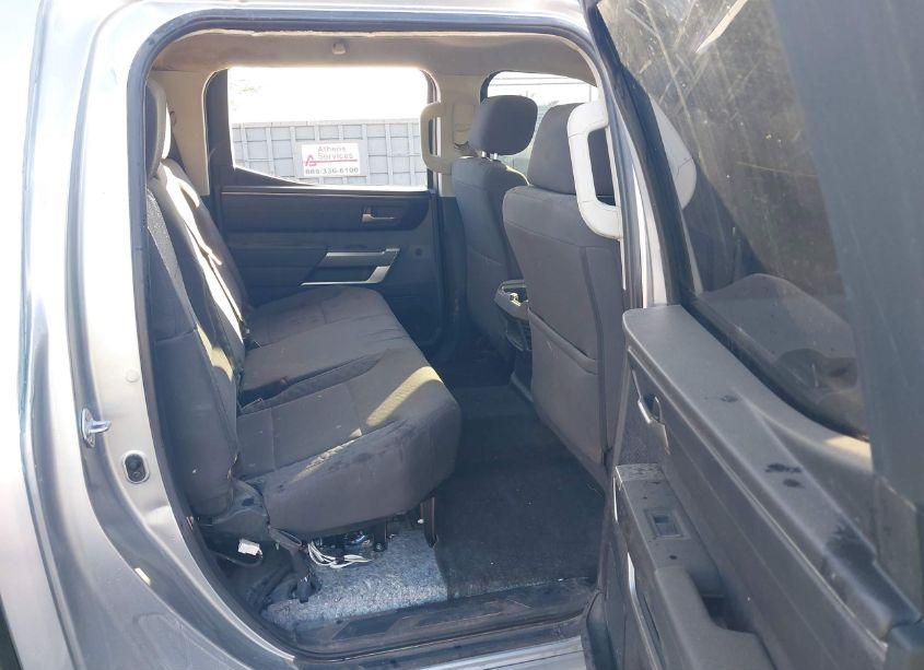 Photo 8 of 2022 Toyota Tundra SR5 (VIN 5TFLA5AB8NX015349)