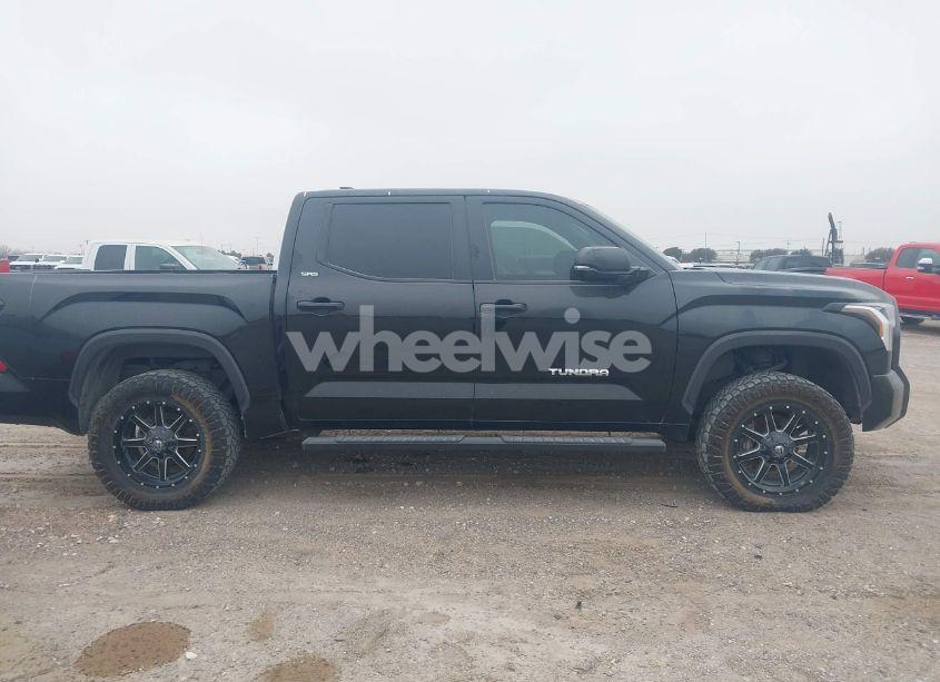 Photo 13 of 2022 Toyota Tundra SR5 (VIN 5TFLA5AB8NX016341)