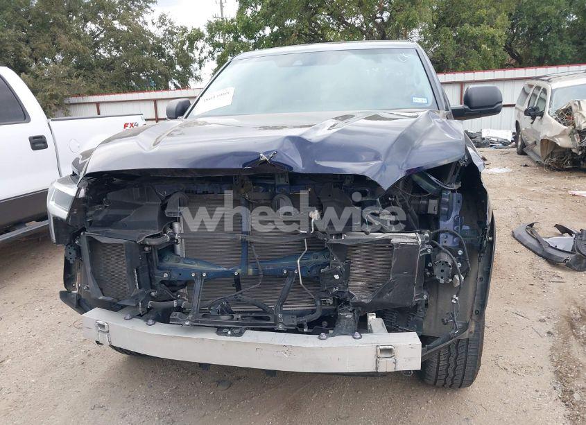 Photo 13 of 2022 Toyota Tundra SR5 (VIN 5TFLA5AB8NX017358)