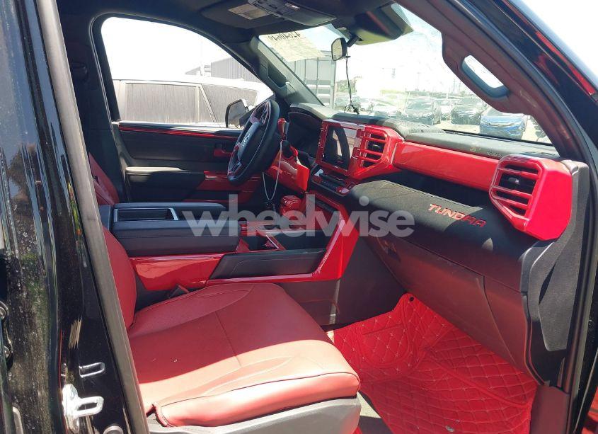 Photo 5 of 2025 Toyota Tundra SR5 2WD (VIN 5TFLA5AB8SX045320)