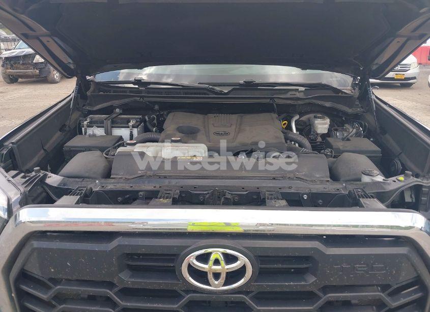 Photo 10 of 2022 Toyota Tundra SR5 (VIN 5TFLA5ABXNX012243)