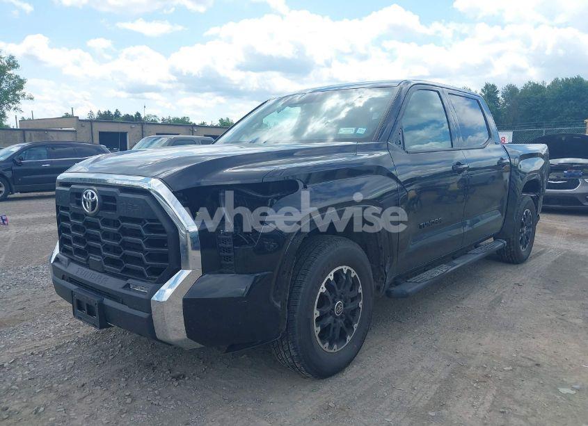 Photo 6 of 2022 Toyota Tundra SR5 (VIN 5TFLA5ABXNX012243)
