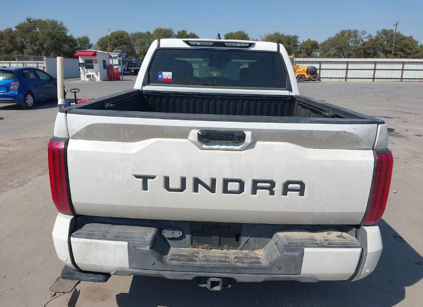 Photo 17 of 2024 Toyota Tundra SR5 (VIN 5TFLA5ABXRX032871)