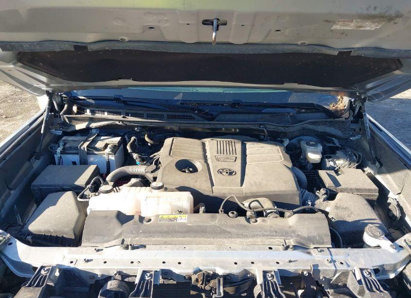 Photo 10 of 2022 Toyota Tundra SR5 (VIN 5TFLA5DA0NX026445)