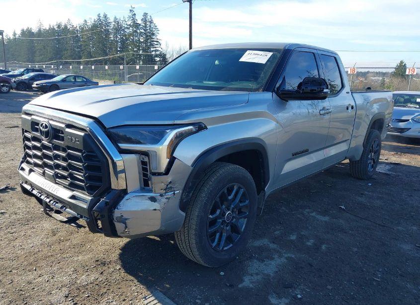 Photo 2 of 2022 Toyota Tundra SR5 (VIN 5TFLA5DA0NX026445)