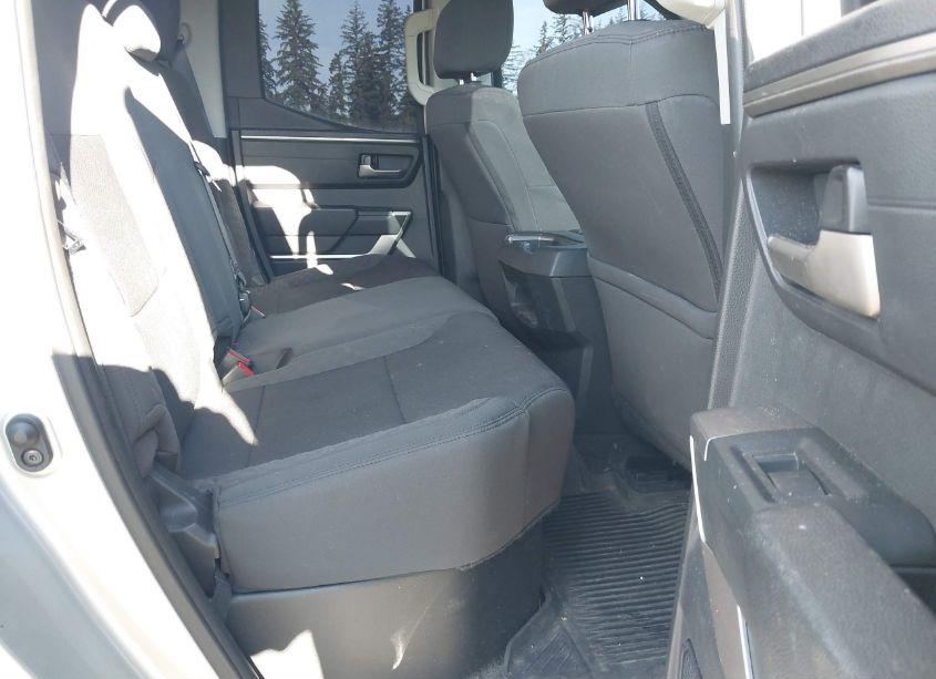 Photo 8 of 2022 Toyota Tundra SR5 (VIN 5TFLA5DA0NX026445)