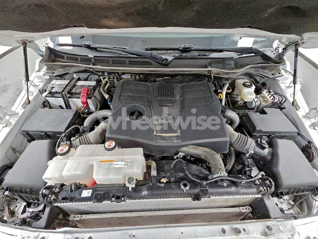 Photo 11 of 2022 TOYOTA TUNDRA DOUBLE CAB SR (VIN 5TFLA5DA0NX032391)