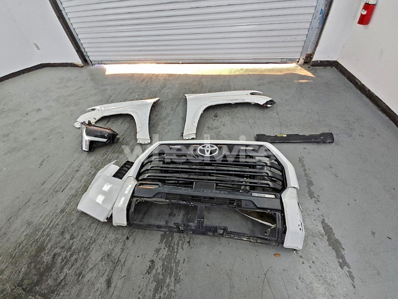 Photo 12 of 2022 TOYOTA TUNDRA DOUBLE CAB SR (VIN 5TFLA5DA0NX032391)