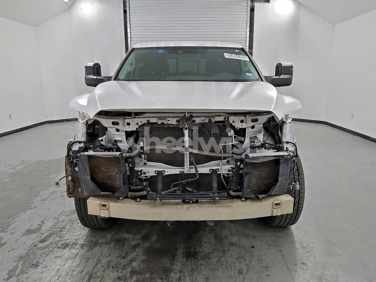 Photo 5 of 2022 TOYOTA TUNDRA DOUBLE CAB SR (VIN 5TFLA5DA0NX032391)