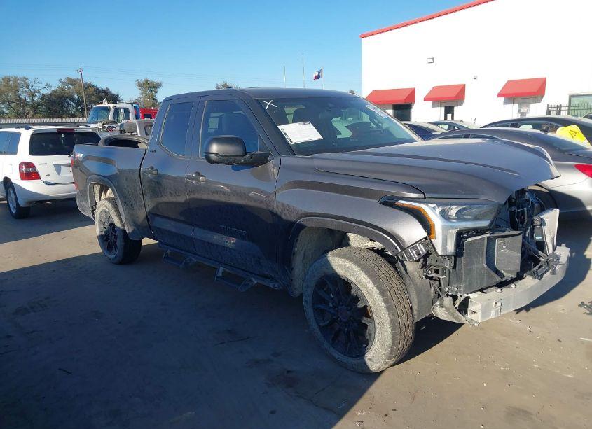 2023 Toyota Tundra SR5 (VIN 5TFLA5DA0PX079715) main photo