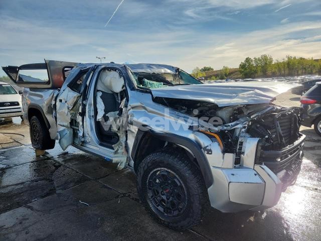 Photo 4 of 2024 TOYOTA TUNDRA DOUBLE CAB SR (VIN 5TFLA5DA0RX139821)