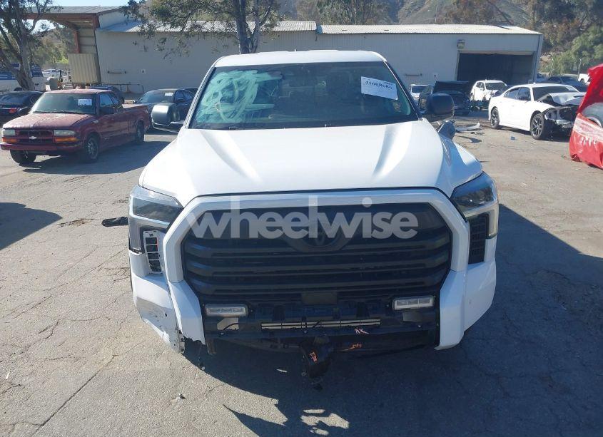 Photo 12 of 2024 Toyota Tundra SR5 (VIN 5TFLA5DA1RX170320)