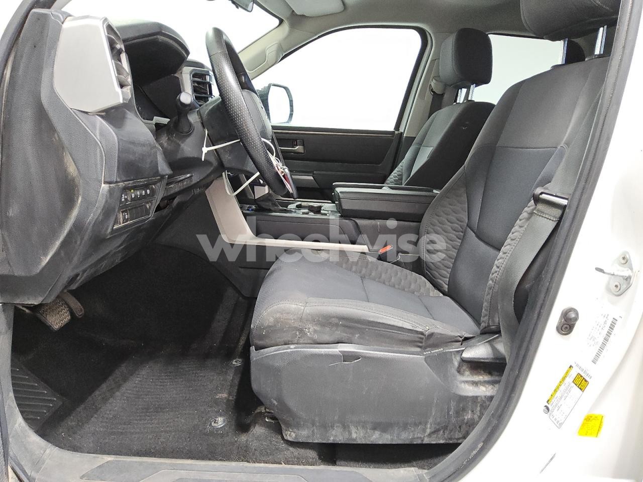 Photo 7 of 2022 TOYOTA TUNDRA DOUBLE CAB SR (VIN 5TFLA5DA7NX017533)