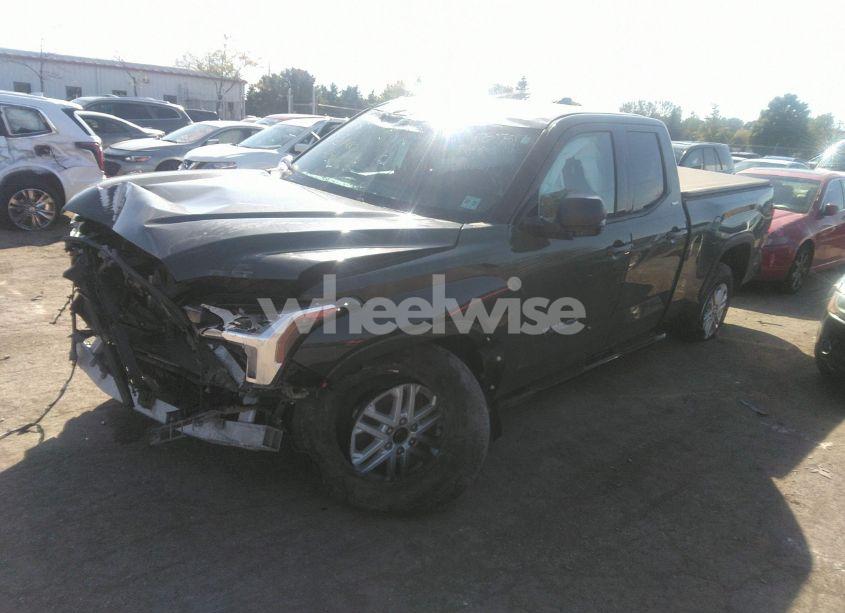 Photo 2 of 2022 Toyota Tundra SR5 (VIN 5TFLA5DA9NX050937)
