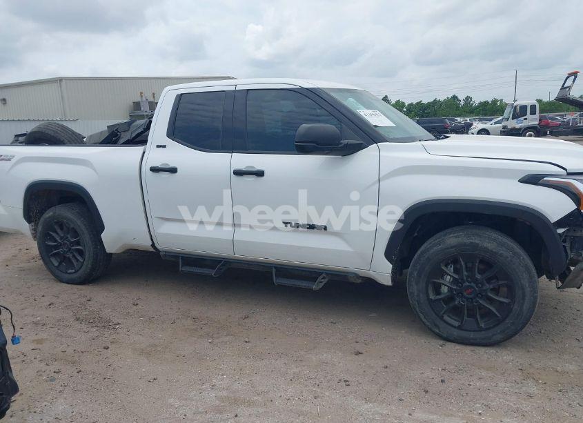 Photo 14 of 2023 Toyota Tundra SR5 (VIN 5TFLA5DAXPX092004)