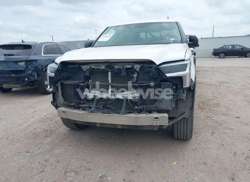 Photo 6 of 2023 Toyota Tundra SR5 (VIN 5TFLA5DAXPX092004)