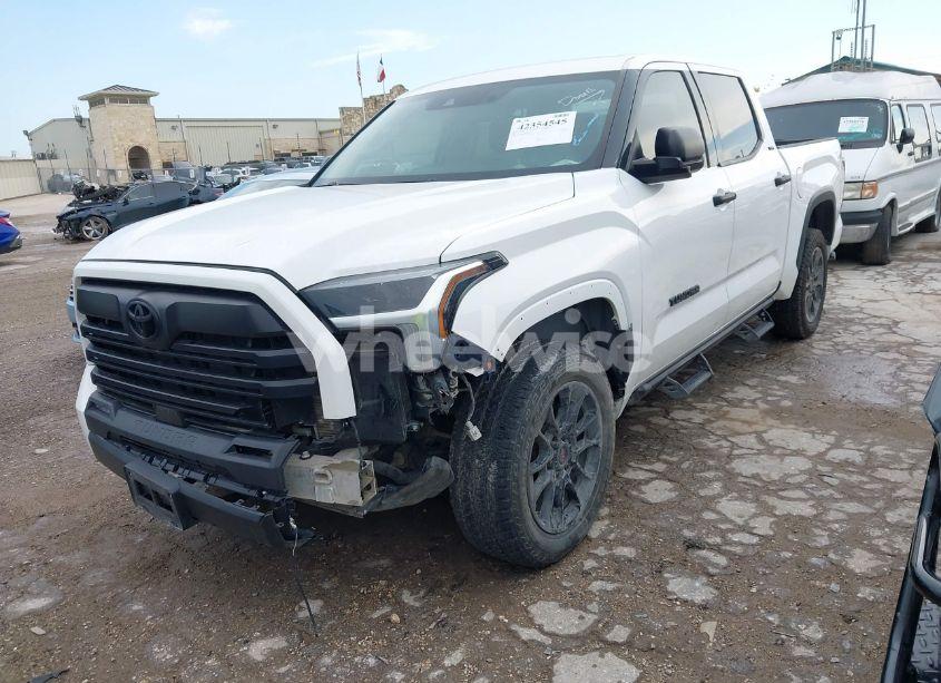 Photo 2 of 2023 Toyota Tundra SR5 (VIN 5TFLA5DB0PX077679)