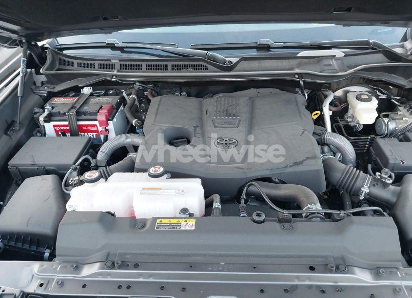Photo 10 of 2024 Toyota Tundra SR5 4WD (VIN 5TFLA5DB0RX145580)