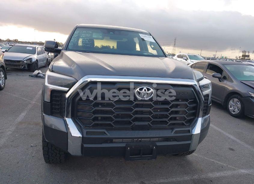 Photo 13 of 2024 Toyota Tundra SR5 4WD (VIN 5TFLA5DB0RX145580)