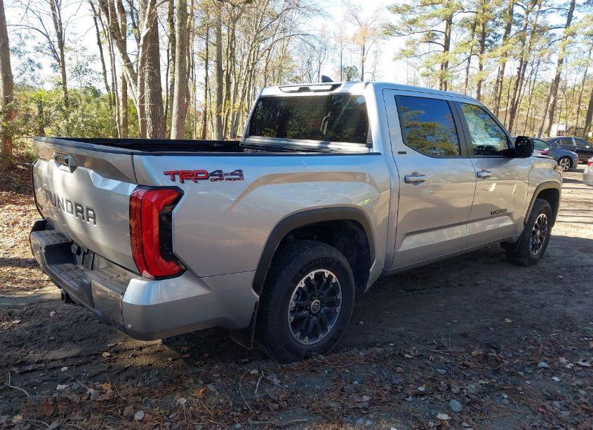 Photo 4 of 2024 Toyota Tundra SR5 (VIN 5TFLA5DB0RX184332)