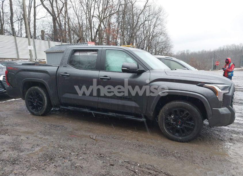 Photo 14 of 2024 Toyota Tundra SR5 (VIN 5TFLA5DB0RX215322)