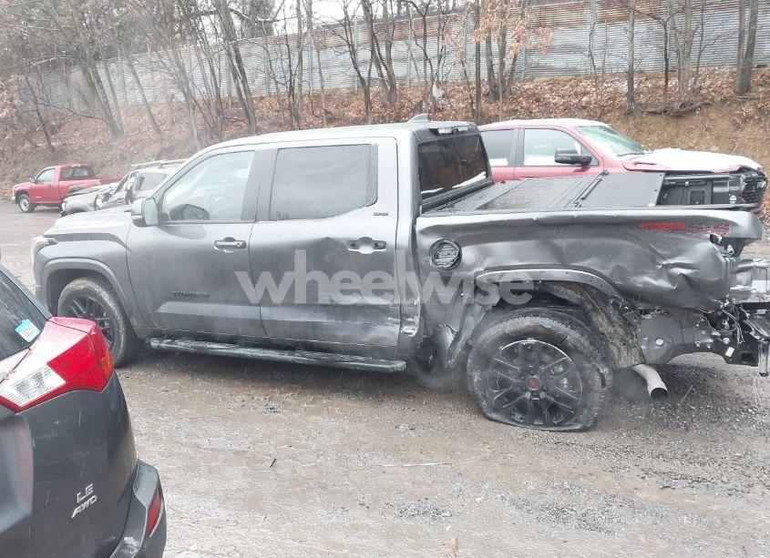 Photo 15 of 2024 Toyota Tundra SR5 (VIN 5TFLA5DB0RX215322)