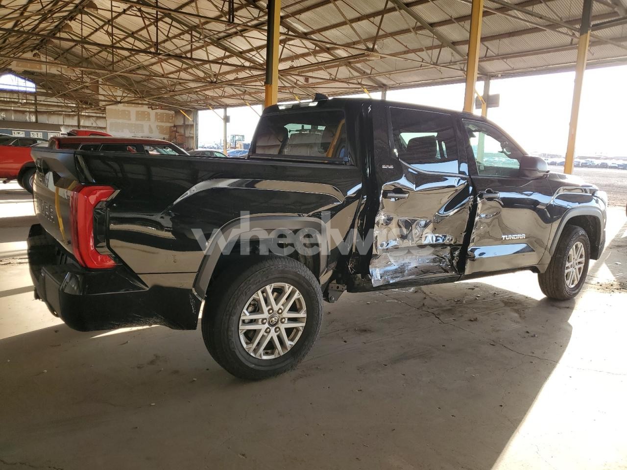 Photo 3 of 2025 TOYOTA TUNDRA CREWMAX SR (VIN 5TFLA5DB0SX261111)