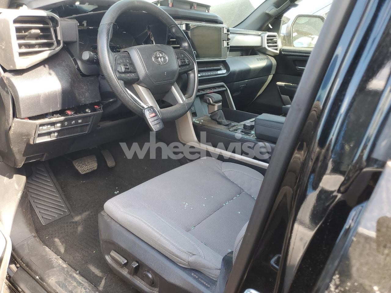 Photo 7 of 2025 TOYOTA TUNDRA CREWMAX SR (VIN 5TFLA5DB0SX261111)