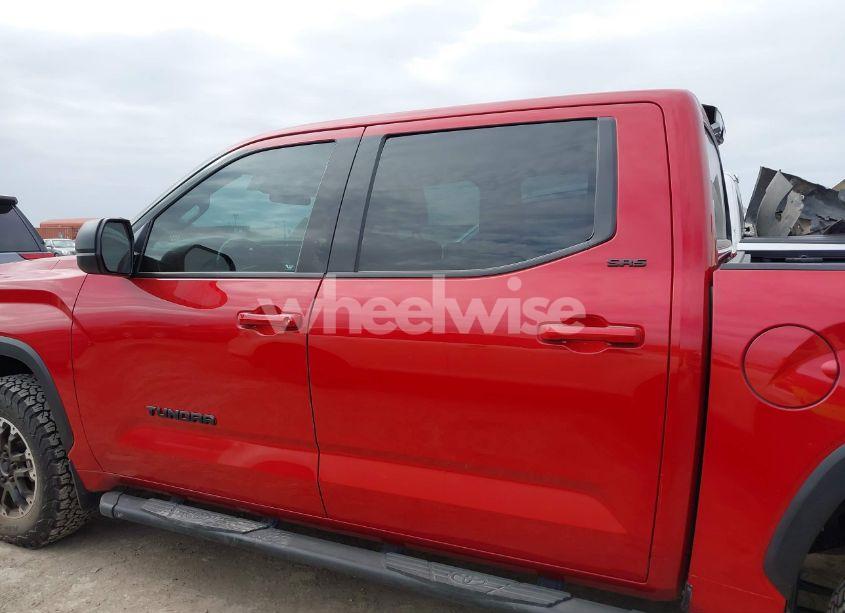 Photo 14 of 2022 Toyota Tundra SR5 (VIN 5TFLA5DB1NX018525)