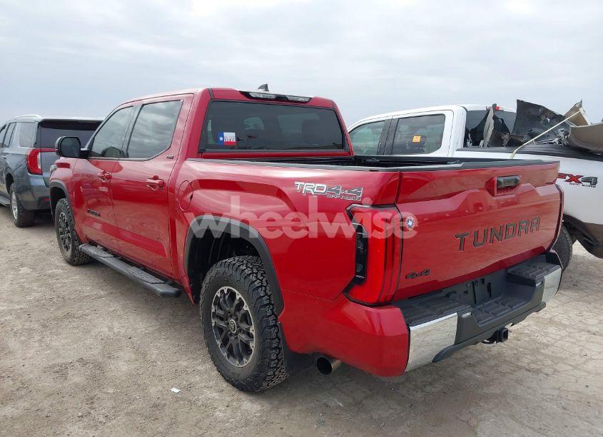Photo 3 of 2022 Toyota Tundra SR5 (VIN 5TFLA5DB1NX018525)