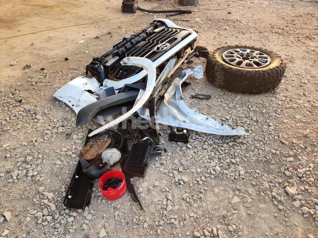 Photo 11 of 2024 TOYOTA TUNDRA CREWMAX SR (VIN 5TFLA5DB1RX235501)