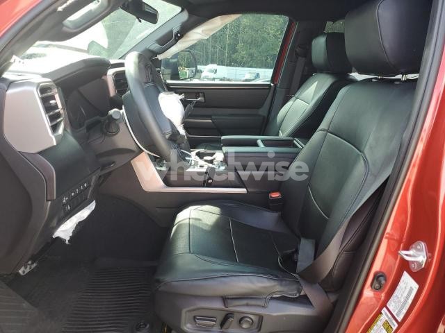 Photo 9 of 2025 TOYOTA TUNDRA CREWMAX SR (VIN 5TFLA5DB1SX241661)