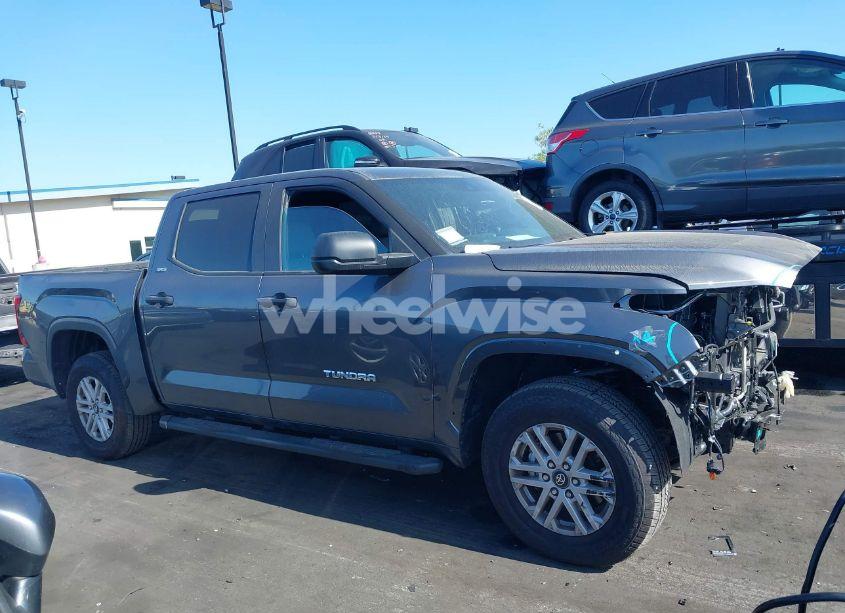 Photo 14 of 2025 Toyota Tundra SR5 4WD (VIN 5TFLA5DB1SX263126)