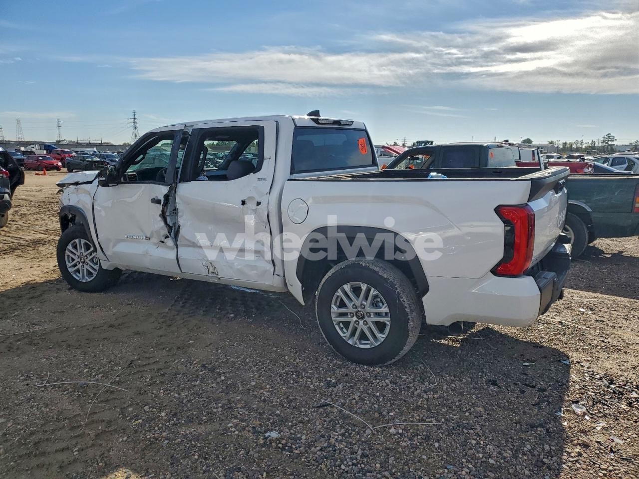 Photo 2 of 2025 TOYOTA TUNDRA CREWMAX SR (VIN 5TFLA5DB1SX295428)