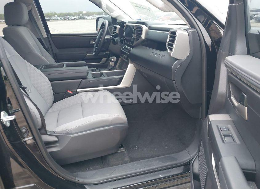 Photo 5 of 2023 Toyota Tundra SR5 (VIN 5TFLA5DB2PX102968)