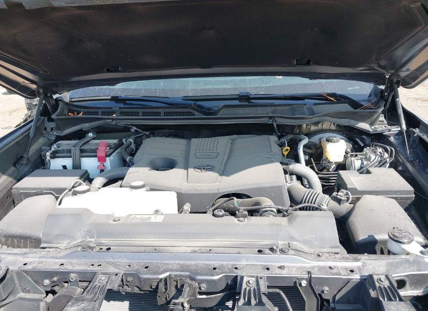Photo 10 of 2024 Toyota Tundra SR5 (VIN 5TFLA5DB2RX133706)