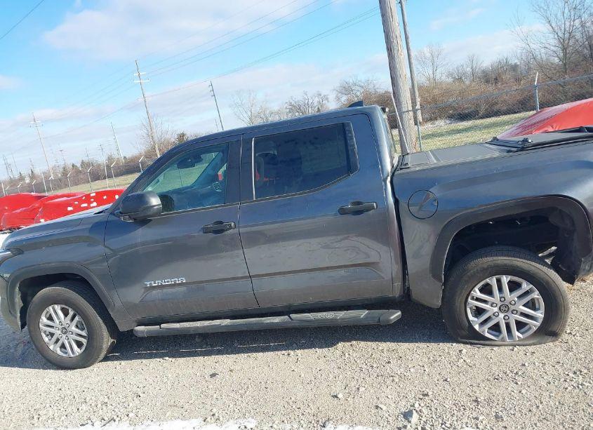 Photo 14 of 2024 Toyota Tundra SR5 (VIN 5TFLA5DB2RX133706)