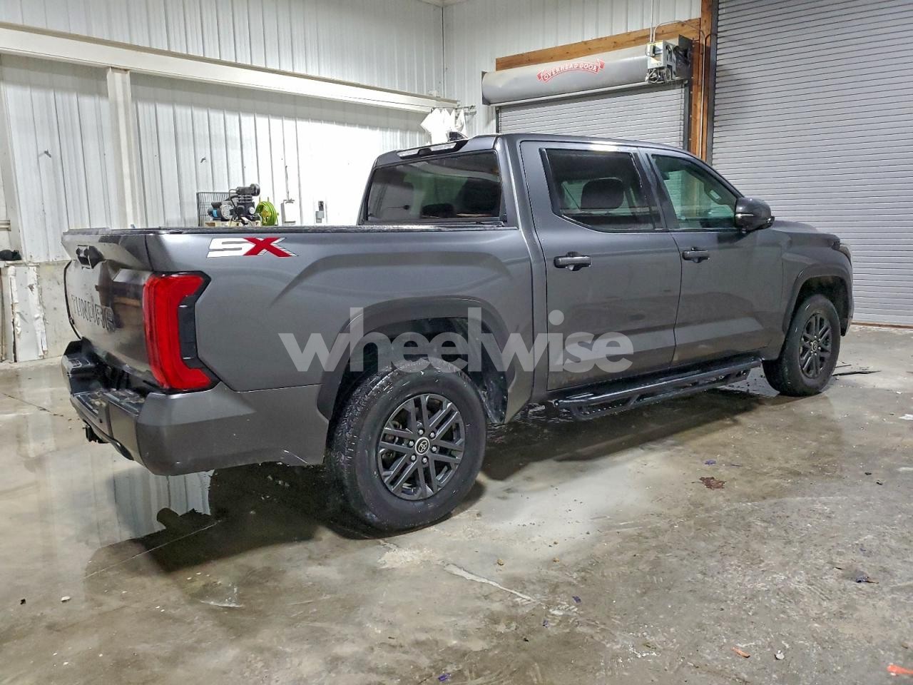 Photo 3 of 2024 TOYOTA TUNDRA CREWMAX SR (VIN 5TFLA5DB2RX203091)