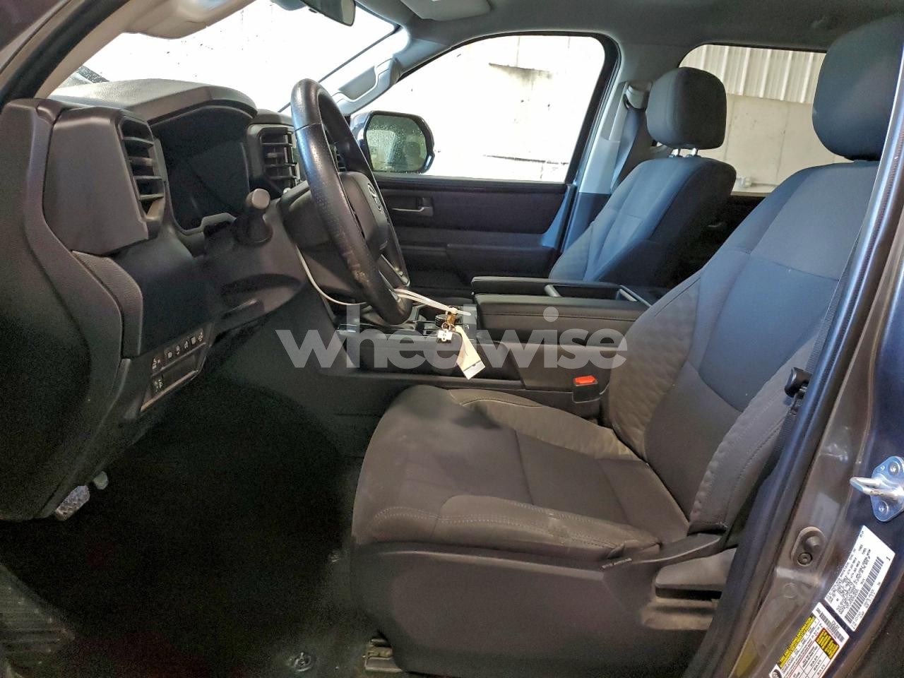 Photo 7 of 2024 TOYOTA TUNDRA CREWMAX SR (VIN 5TFLA5DB2RX203091)